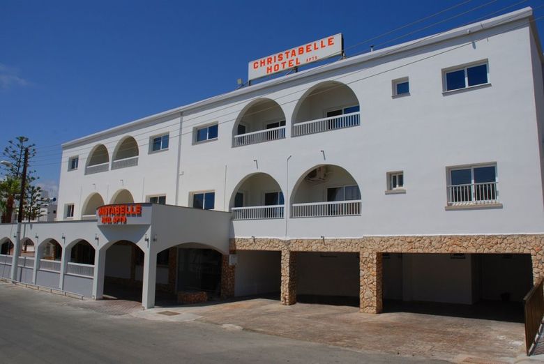 Aparthotel Christabelle