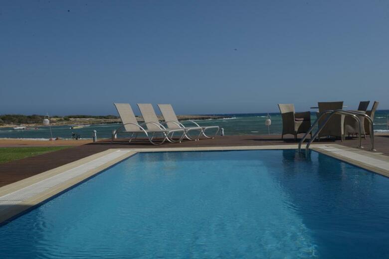 Hotel Dome Beach Resort