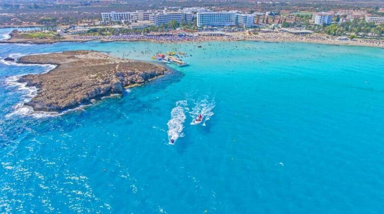 Hotel Dome Beach Resort