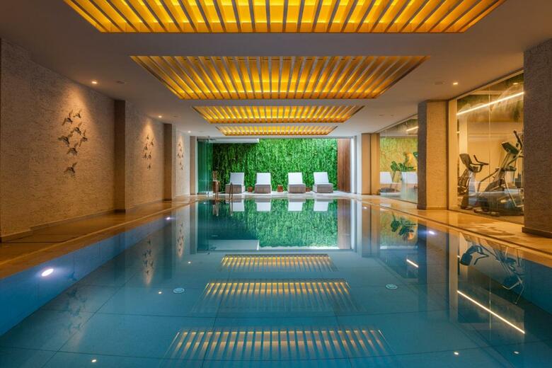 Hotel Nelia Beach