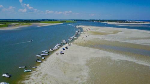 Motel Dunes Inn & Suites - Tybee Island