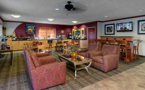 Hotel Baymont Inn & Suites