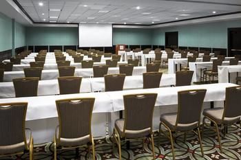 Hotel Four Points By Sheraton Richmond Airport