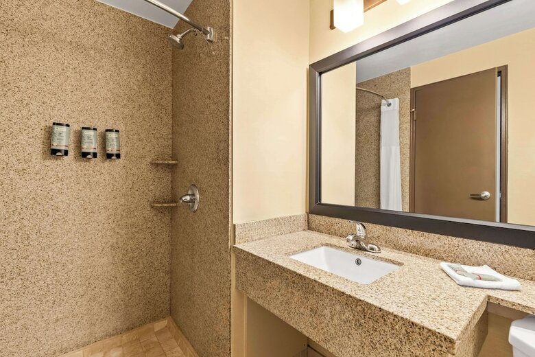 Best Western Date Tree Hotel