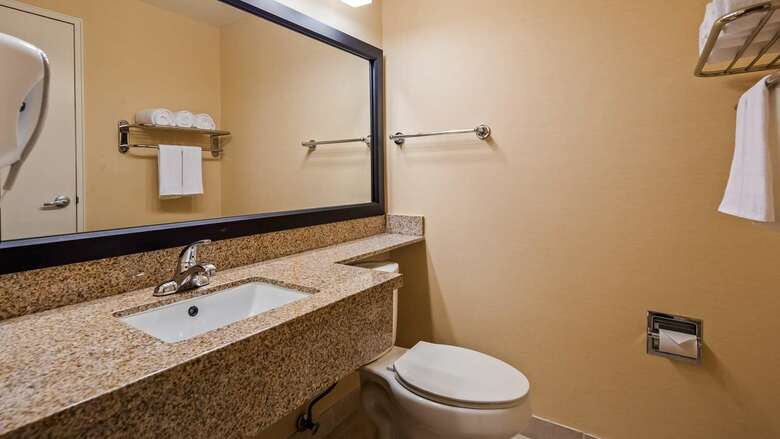 Best Western Date Tree Hotel