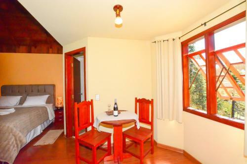 Hostal Pousada �gape
