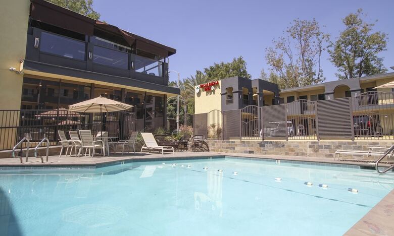 Hotel Pasadena Inn