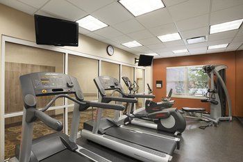 Hotel Country Inn & Suites State College