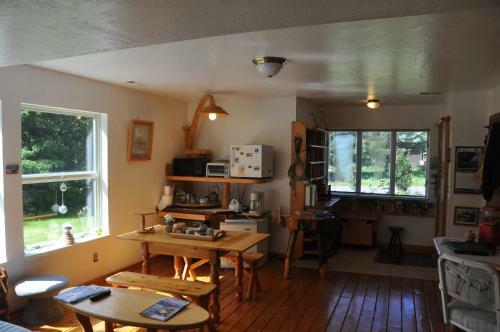 Whalesong Bed And Breakfast