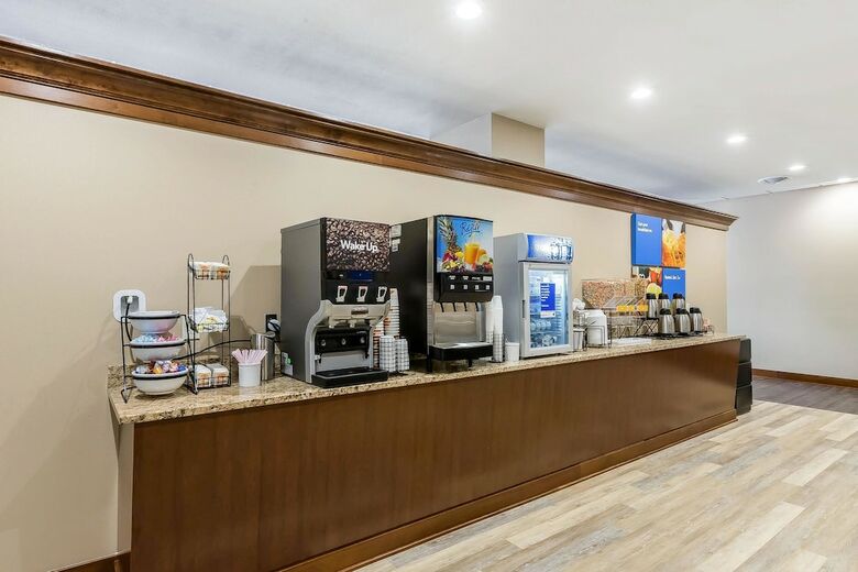 Hotel Quality Inn & Suites Event Center Des Moines