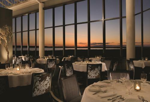 Hotel Grand Traverse Resort And Spa