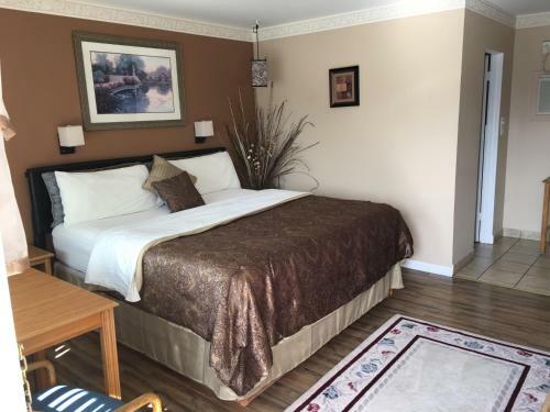 Columbine Motel