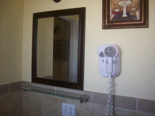 Columbine Motel