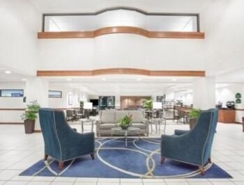 Hotel Wingate By Wyndham Green Bay