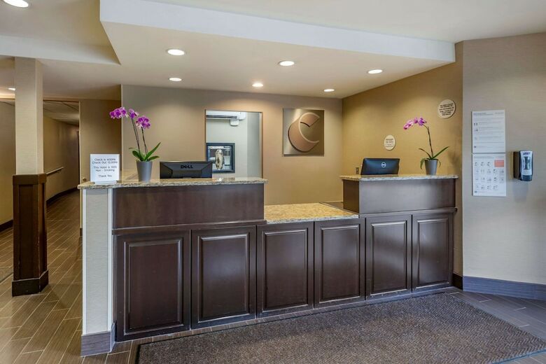 Hotel Comfort Inn University