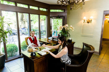 Posada Seven Gables Inn