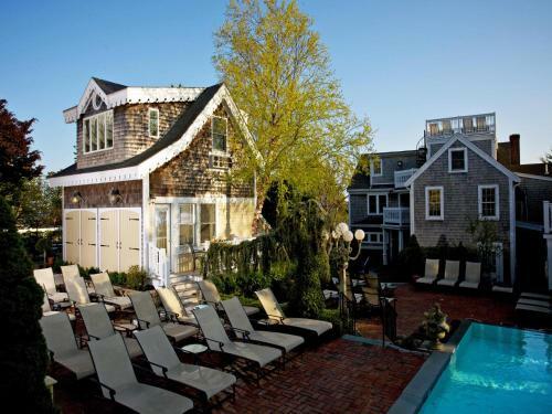 Hotel Brass Key Guesthouse