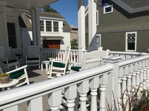 Hostal White Porch Inn