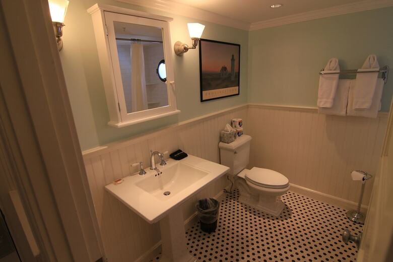 Hostal Anchor Inn Beach House