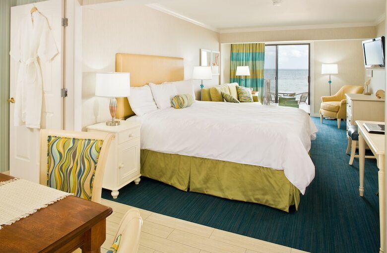 Surfside Hotel And Suites