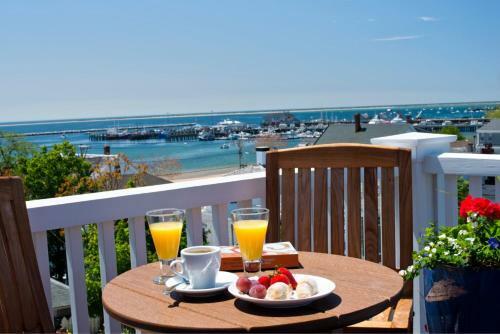 Bed & Breakfast Benchmark Inn
