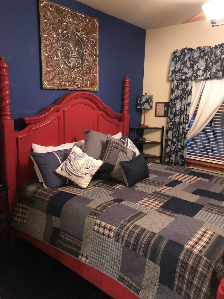 Bed & Breakfast All Seasons Inn