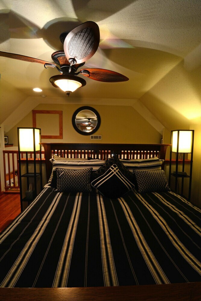 Bed & Breakfast All Seasons Inn