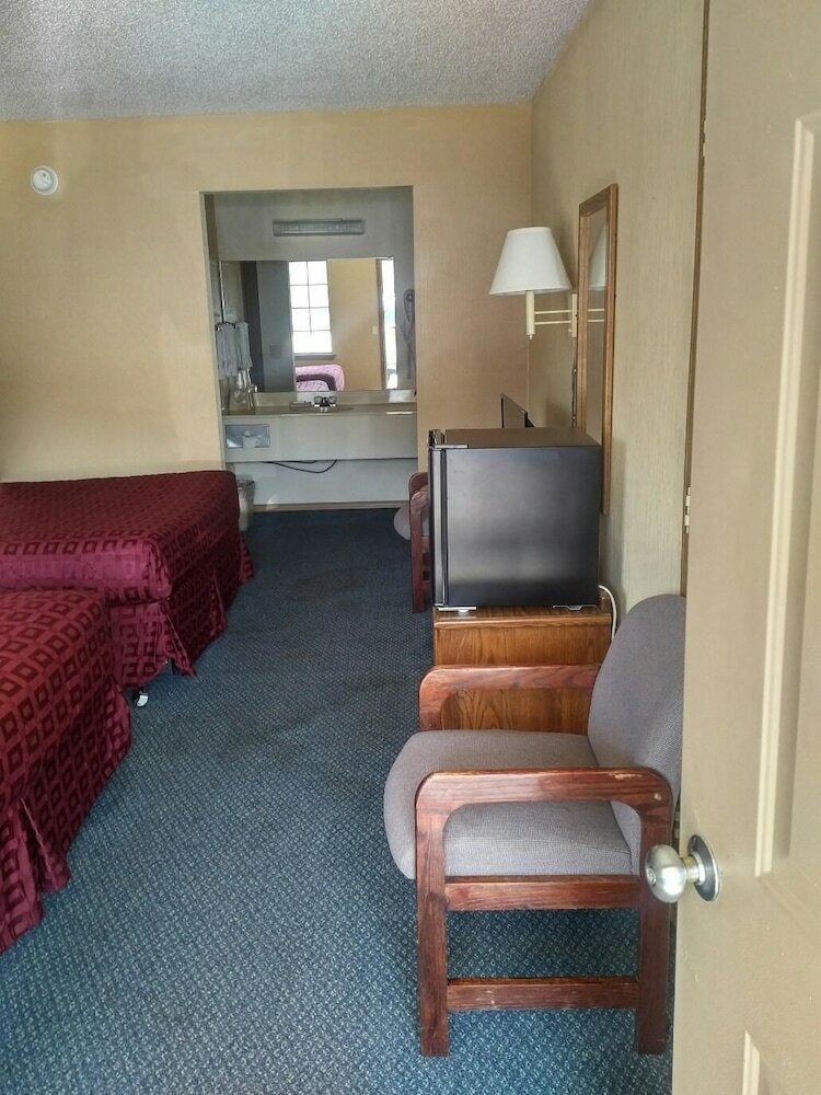 Motel Ozark Swiss Inn