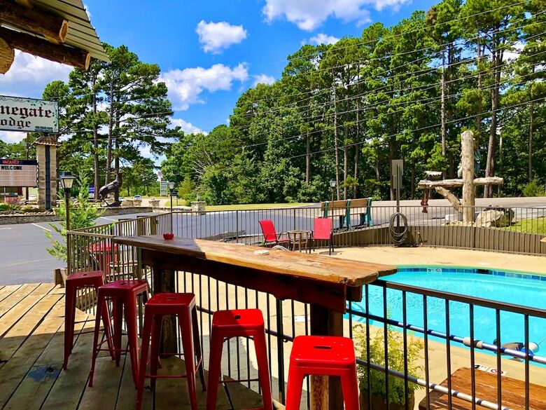 Hotel Stonegate Inn