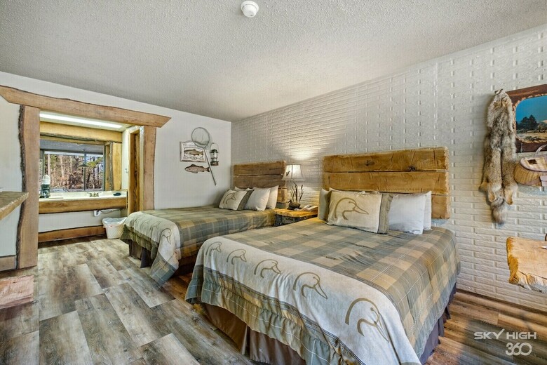 Hotel Stonegate Inn
