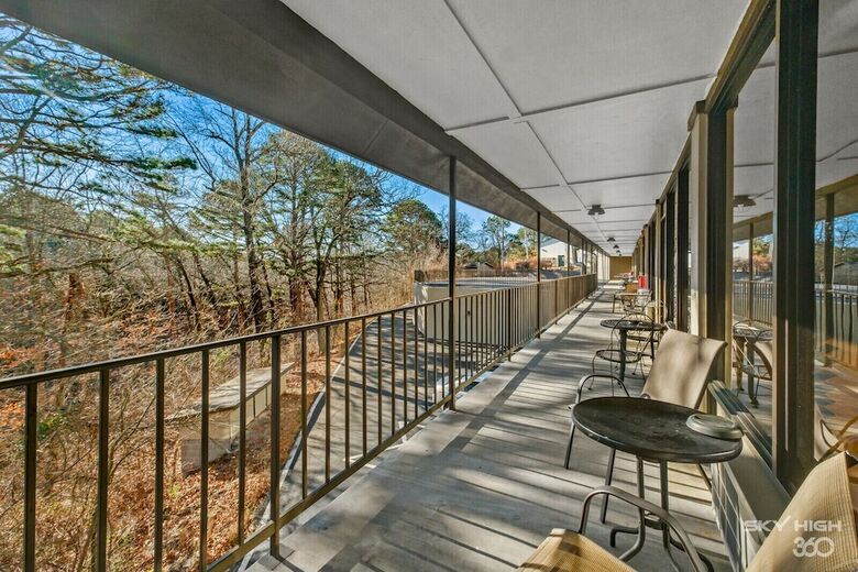 Hotel Stonegate Inn
