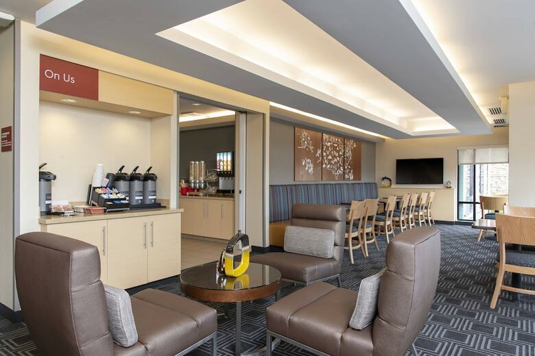 Hotel Towneplace Suites Fort Wayne North