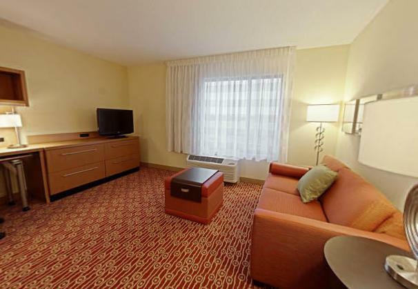 Hotel Towneplace Suites Fort Wayne North