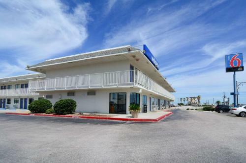 Motel 6 Galveston