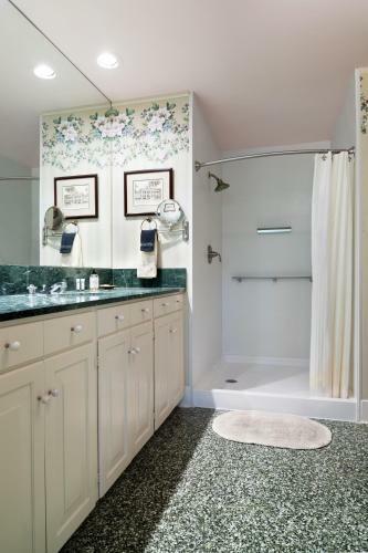The Stockade Bed And Breakfast