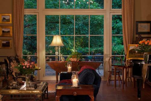 The Stockade Bed And Breakfast