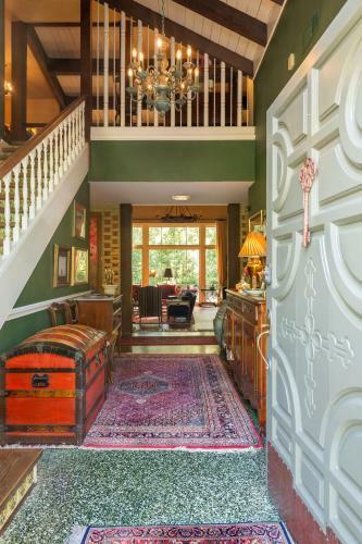 The Stockade Bed And Breakfast