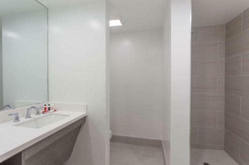Hotel Ramada Conference Center San Diego/kearny Mesa