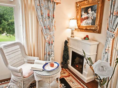 The Bed & Breakfast Inn At La Jolla