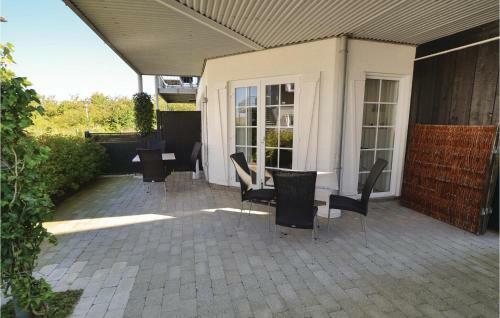 Two-bedroom Apartment In Bogense