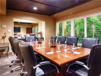 Best Western Plus Island Palms Hotel & Marina