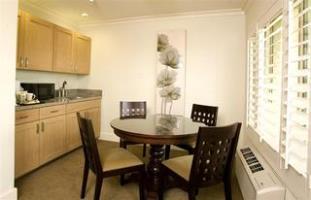 Best Western Plus Island Palms Hotel & Marina