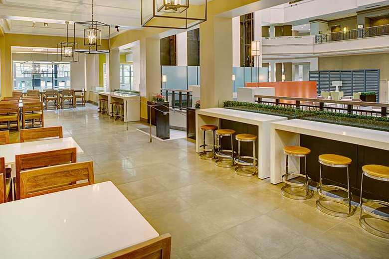 Hotel Embassy Suites By Hilton San Diego Bay Downtown