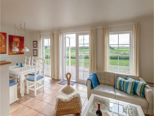 Three-bedroom Holiday Home In Brenderup Fyn