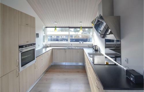 Holiday Home Glesborg 01