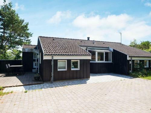 Four-bedroom Holiday Home In Ebeltoft 10