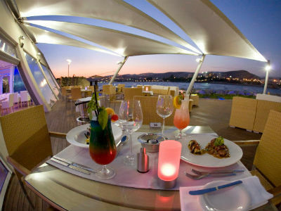 Hotel St Raphael Resort