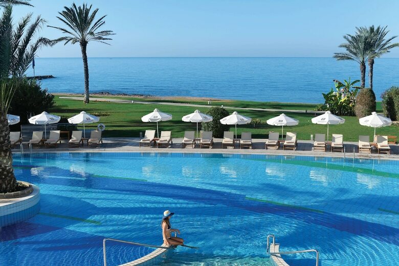 Hotel Constantinou Bros Athena Beach