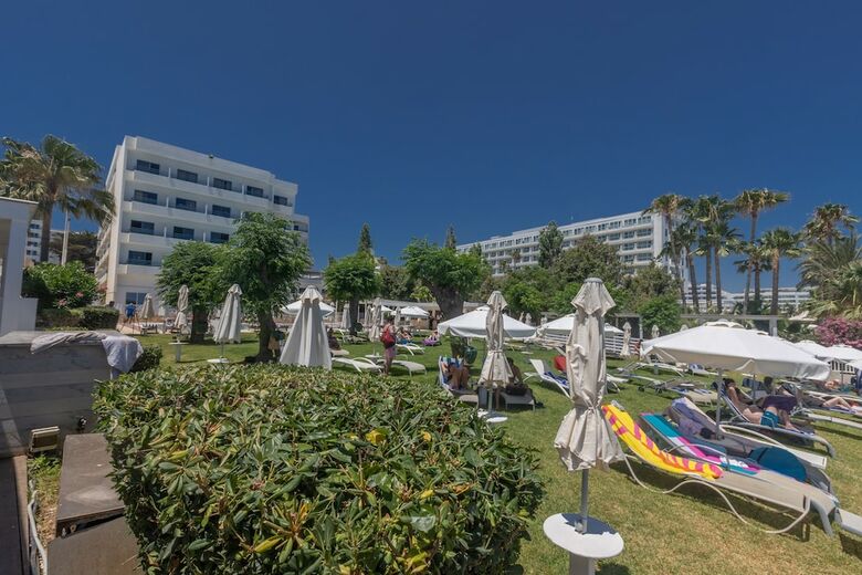 Hotel Iliada Beach(.)