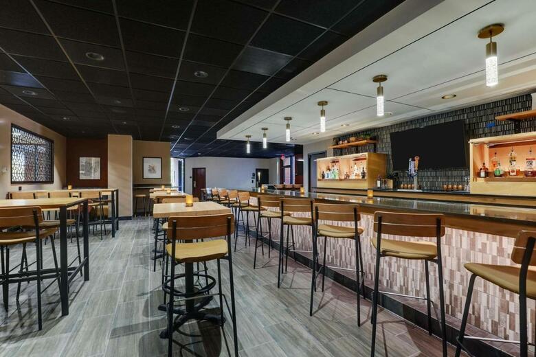 Hotel Drury Inn & Suites Columbus Convention Center